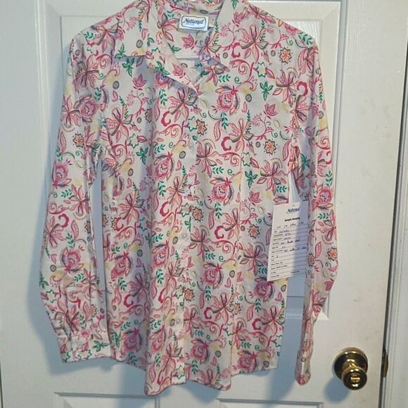 NWT FLORAL BUTTON-DOWN SIZE S - Picture 1 of 5